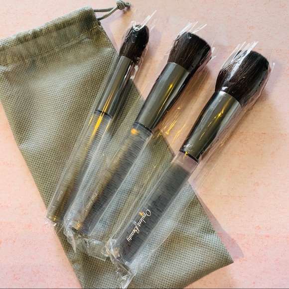 💎3/$45💎 Opulent Beauty 3 Piece Brush Set - Picture 2 of 3